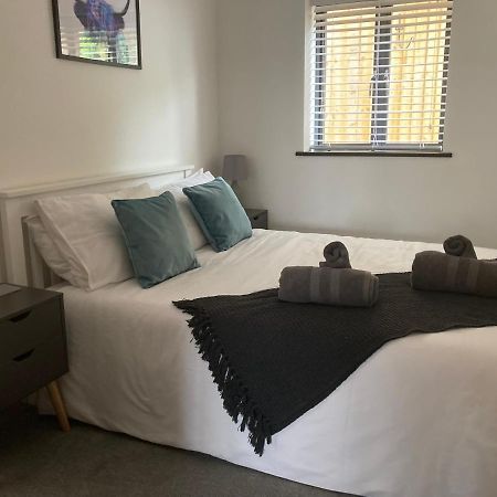 Little Elm - Luxury Home From Home, Free Parking, 30-40 Mins Walk From Bath City Centre Екстер'єр фото